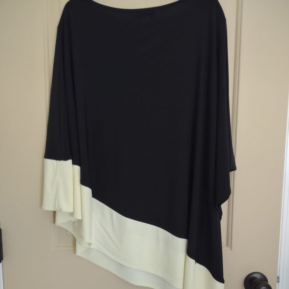 Scapa Lauren Perre Geometric Poncho Style Top Black & Cream Sz Med - Picture 5 of 7